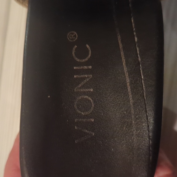 Vionic Fleur Women's Slide Heeled Sandals Size 6.5 - Picture 3 of 6